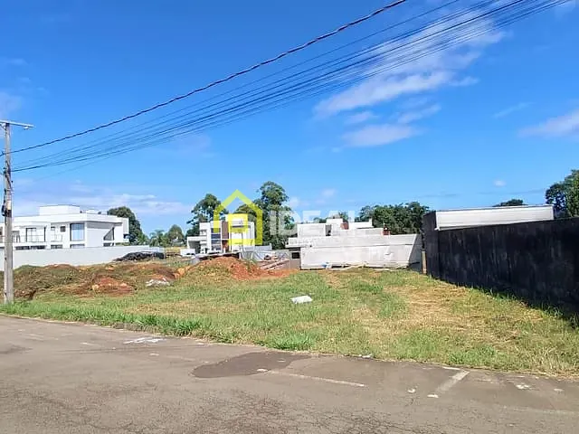 Terreno com 2074m², à venda, no bairro Parque da Colina em Concórdia