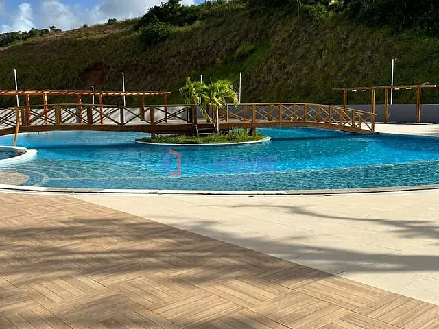 Terreno com 450m², à venda, no bairro Nossa Senhora da Vitória em Ilhéus