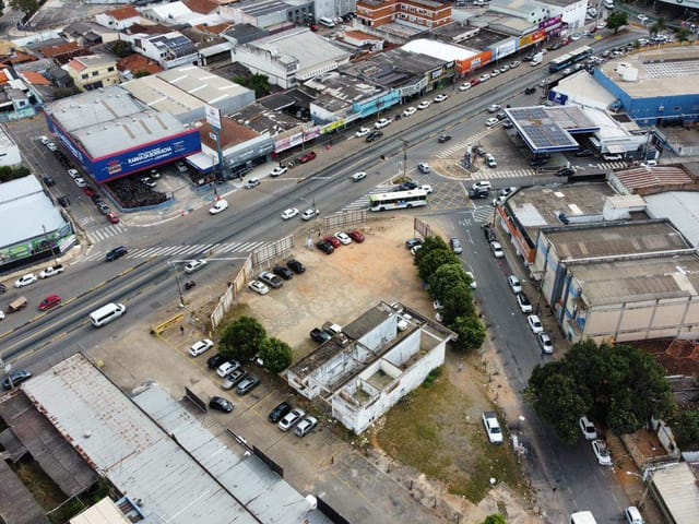 Terreno com 2400m², à venda, no bairro Setor Campinas em Goiânia