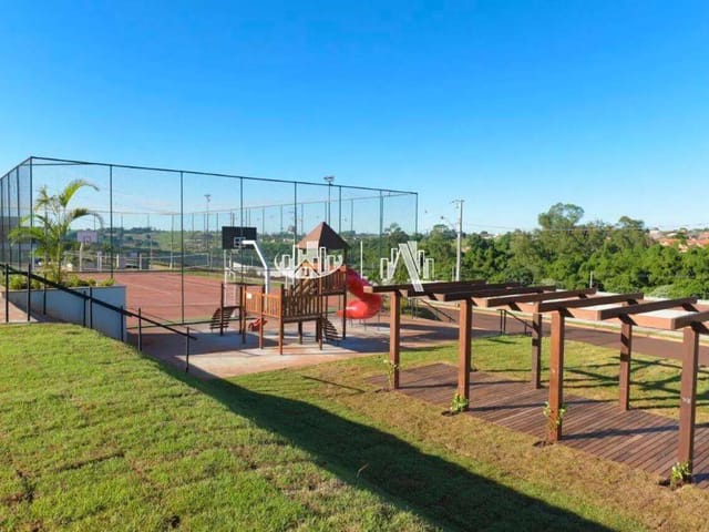 Terreno com 262m², à venda, no bairro Gleba Simon Frazer em Londrina