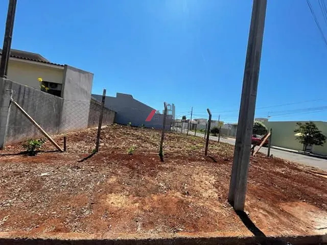 Terreno com 306m², à venda, no bairro Jardim Vale das Perobas em Arapongas