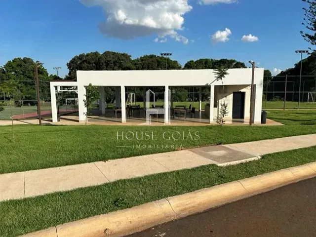 Terreno com 280m², à venda, no bairro Parqville Quaresmeira em Trindade