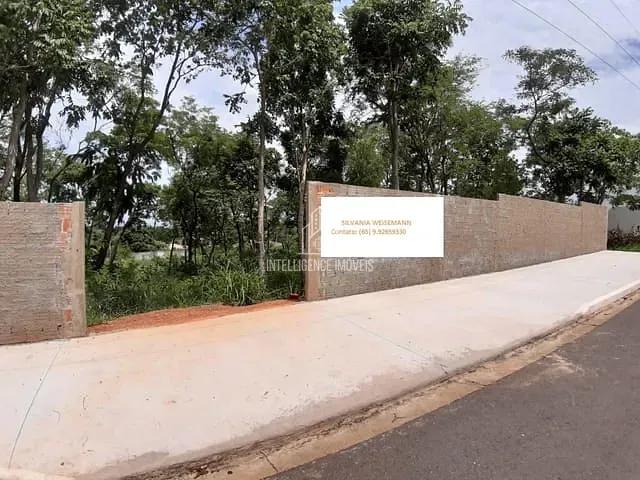 Terreno com 900m², à venda, no bairro Santa Rosa em Cuiabá