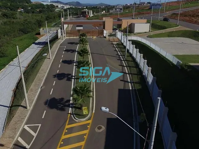 Terreno com 300m², à venda, no bairro Belo Horizonte em Pouso Alegre