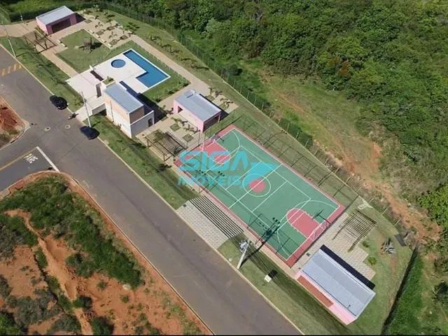 Terreno com 300m², à venda, no bairro Belo Horizonte em Pouso Alegre