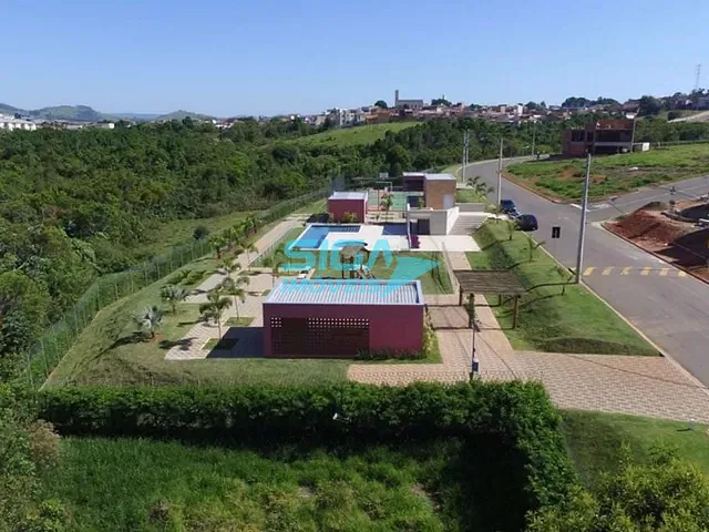 Terreno com 300m², à venda, no bairro Belo Horizonte em Pouso Alegre