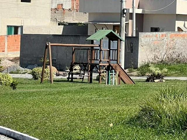 Terreno com 132m², à venda, no bairro Recanto do Sol em São Pedro da Aldeia