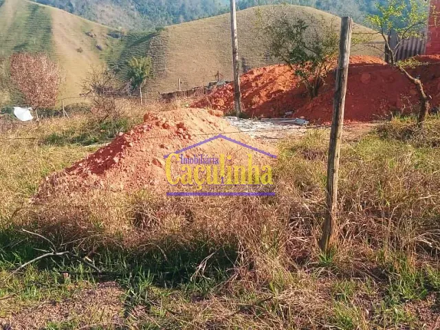 Terreno com 350m², à venda, no bairro Parque das Ilhas em Volta Redonda