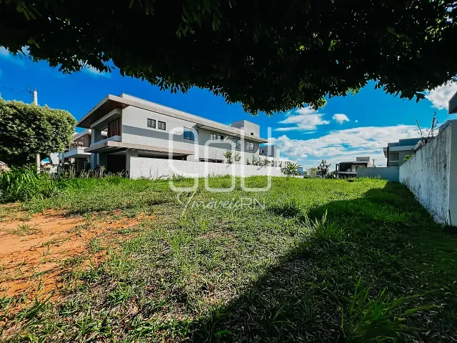 Terreno com 460m², à venda, no bairro Pium (Distrito Litoral) em Parnamirim