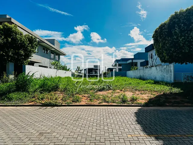 Terreno com 460m², à venda, no bairro Pium (Distrito Litoral) em Parnamirim