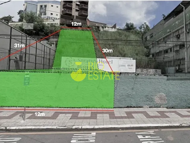 Terreno com 366m², à venda, no bairro São João em Volta Redonda