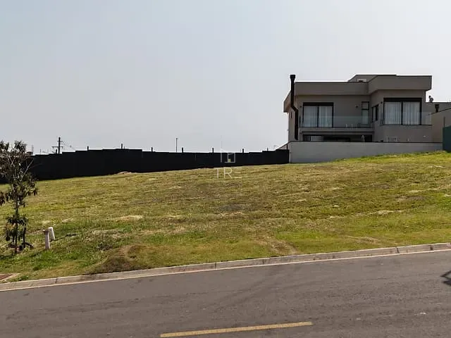 Terreno com 300m², à venda, no bairro Jardim Ypê em Paulínia