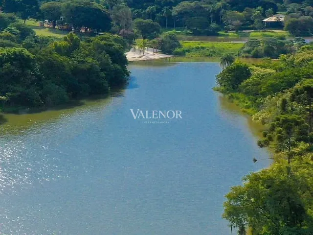 Terreno com 800m², à venda, no bairro Rio Abaixo em Itupeva