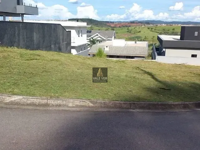 Terreno com 480m², à venda, no bairro Putim em São José dos Campos