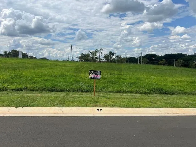 Terreno com 263m², à venda, no bairro Florabella II em Holambra