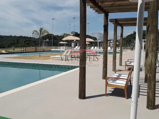 Terreno com 272m², à venda, no bairro CASA DE PEDRA em Pinheiral