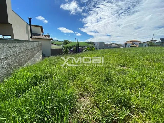 Terreno com 569m², à venda, no bairro Soares em Jarinu