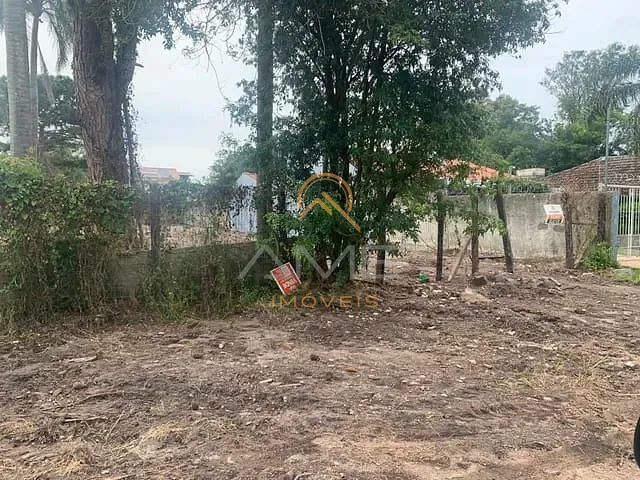 Terreno com 450m², à venda, no bairro Laranjal em Pelotas