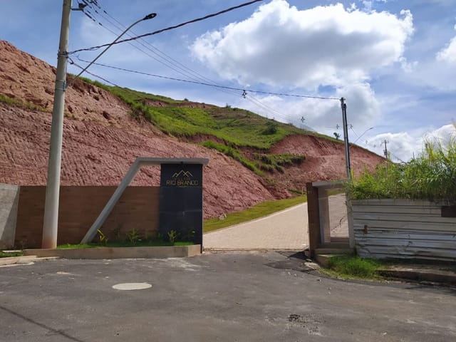 Terreno com 365m², à venda, no bairro Quintas das Avenidas em Juiz de Fora