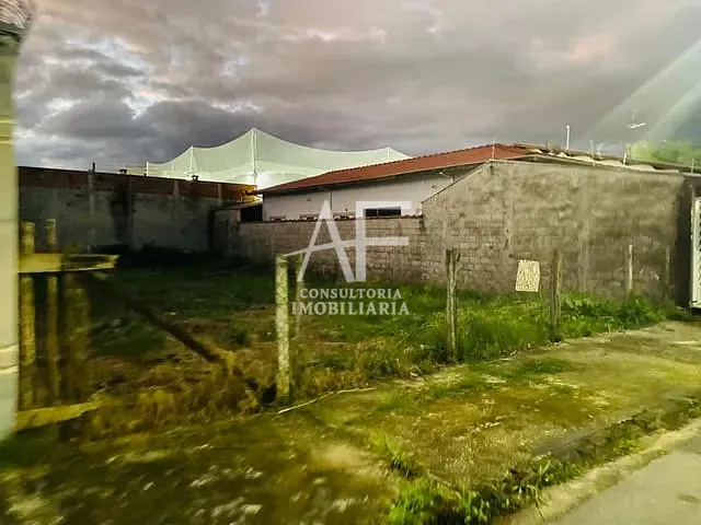 Terreno com 300m², à venda, no bairro Residencial Portal da Mantiqueira em Taubaté