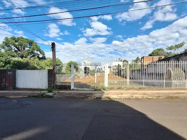 Terreno com 2201m², à venda, no bairro Fátima em Erechim