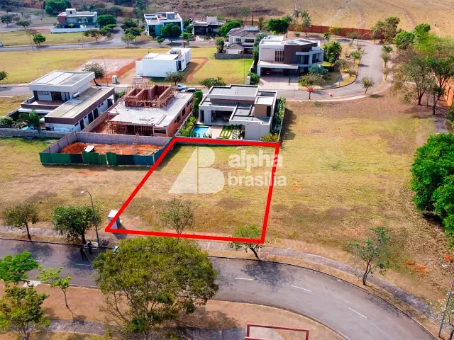 Terreno com 570m², à venda, no bairro Alphaville Brasília em Cidade Ocidental