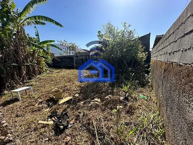 Terreno com 391m², à venda, no bairro Getuba em Caraguatatuba