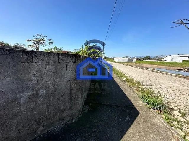 Terreno com 391m², à venda, no bairro Getuba em Caraguatatuba
