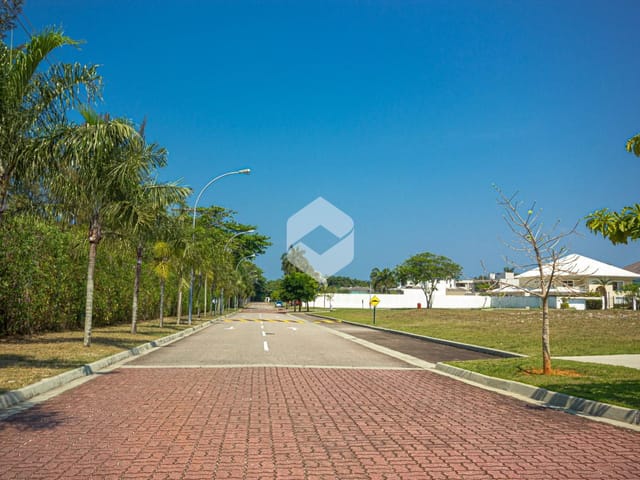 Terreno com 1512m², à venda, no bairro Recreio dos Bandeirantes em Rio de Janeiro