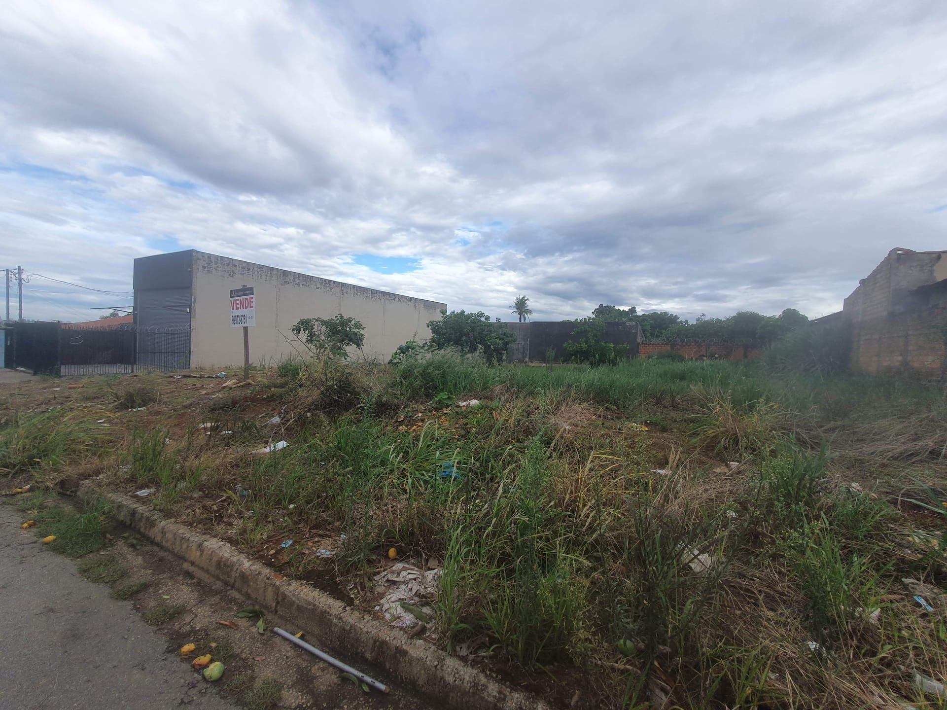 Terreno à venda Av. comercial, Jardim Buriti Sereno, Aparecida de Goiânia, GO