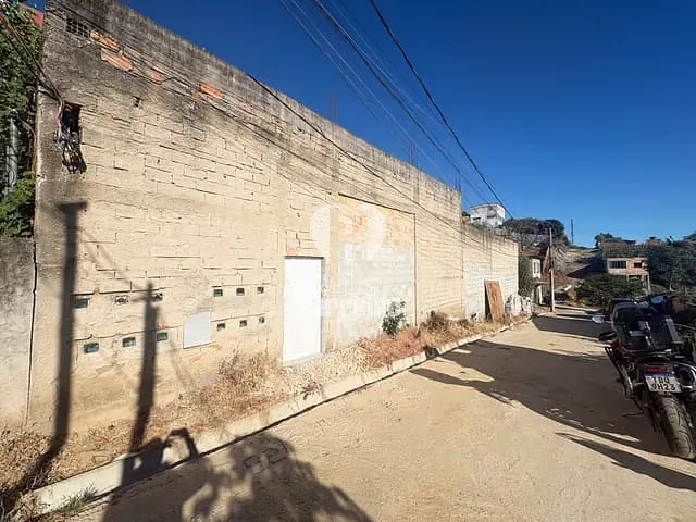 Terreno com 360m², à venda, no bairro Serra do Curral em Belo Horizonte
