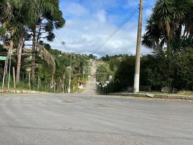 Terreno com 1800m², à venda, no bairro Filgueiras em Juiz de Fora