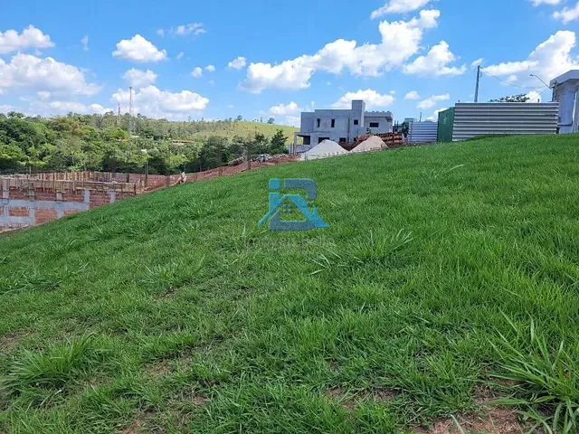 Terreno com 388m², à venda, no bairro Residencial Fazenda Santa Rosa - Fase 1 em Itatiba