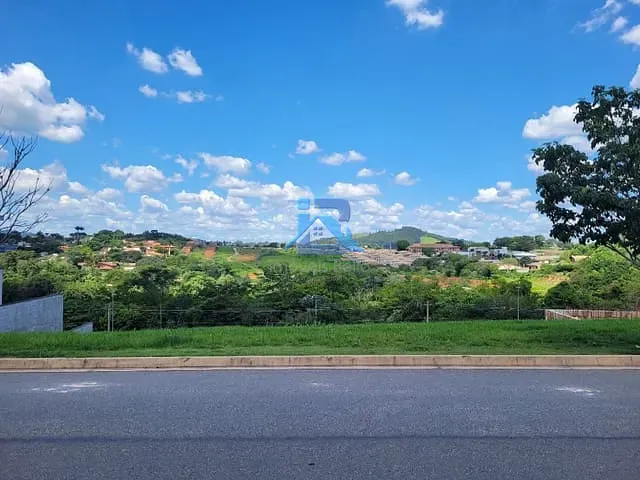 Terreno com 388m², à venda, no bairro Residencial Fazenda Santa Rosa - Fase 1 em Itatiba