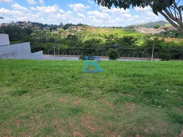 Terreno com 388m², à venda, no bairro Residencial Fazenda Santa Rosa - Fase 1 em Itatiba