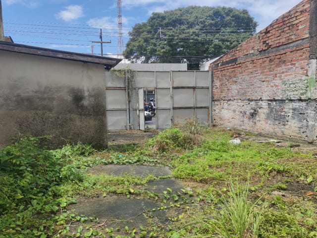 Terreno à venda, no bairro Marco em Belém