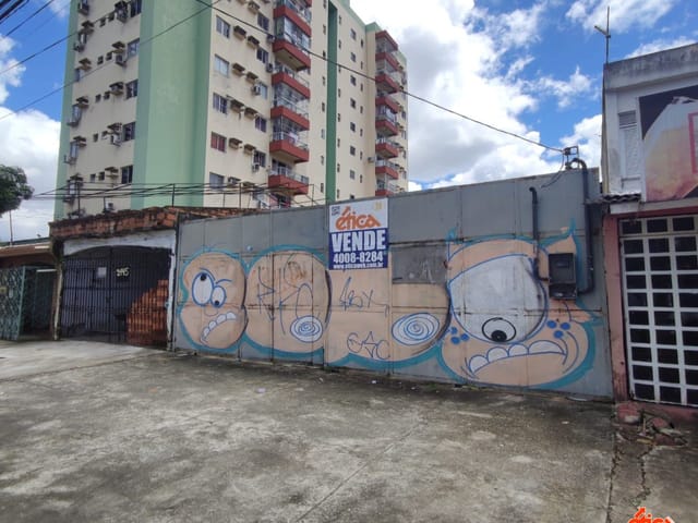 Terreno à venda, no bairro Marco em Belém