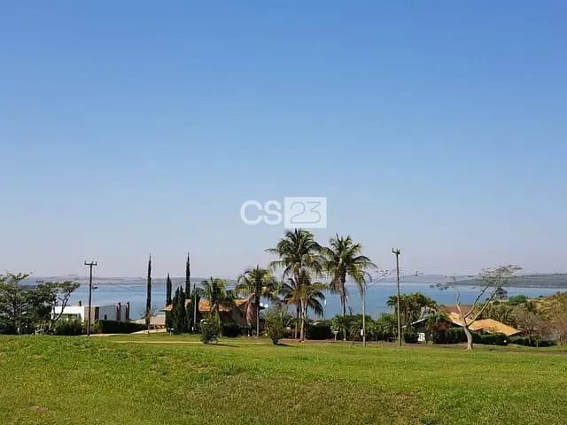 Terreno com 1440m², à venda, no bairro Zona Rural de Porecatu em Porecatu