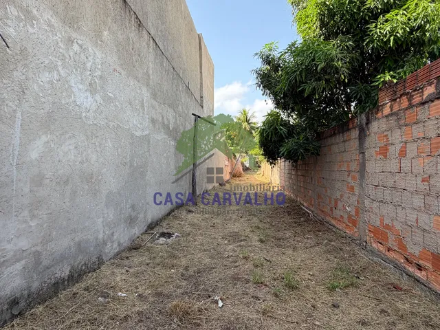 Terreno com 617m², à venda, no bairro Centro em Corumbá