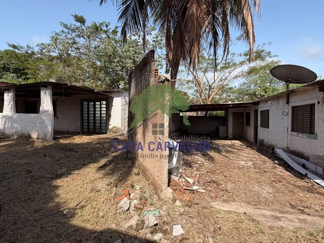 Terreno com 617m², à venda, no bairro Centro em Corumbá