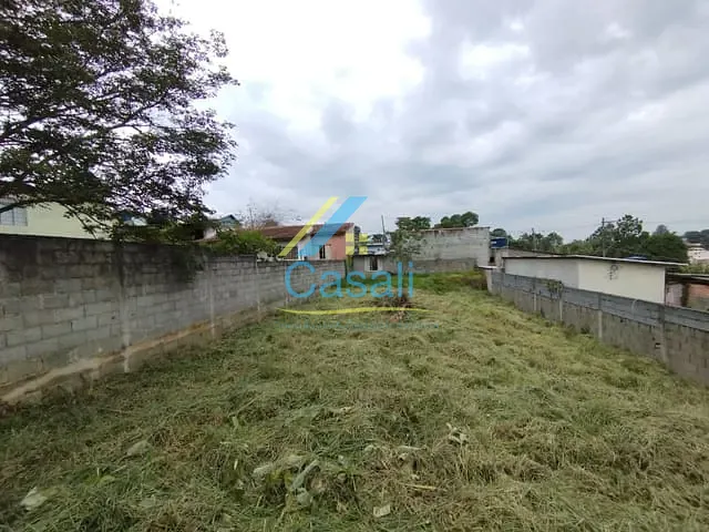 Terreno com 341m², à venda, no bairro Jardim Santa Vitória (Canguera) em São Roque