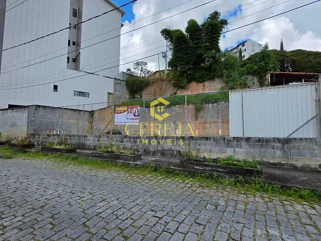 Terreno com 607m², à venda, no bairro Braunes em Nova Friburgo