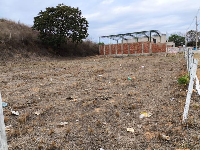 Terreno com 225m², à venda, no bairro Jardim America em Governador Valadares