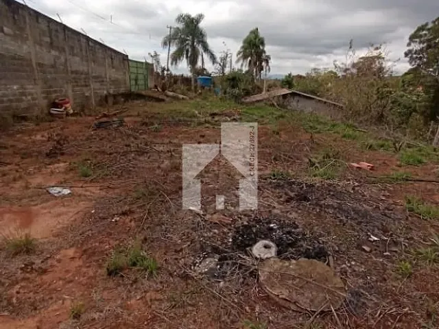 Terreno com 2200m², à venda, no bairro Soares em Jarinu