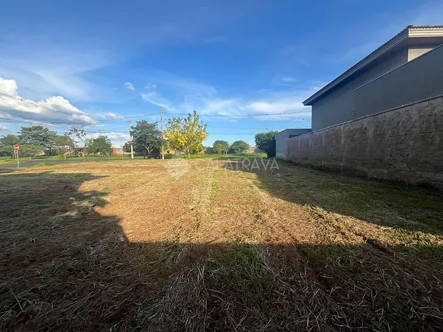 Terreno com 462m², à venda, no bairro Parque Residencial Damha VI em São José do Rio Preto