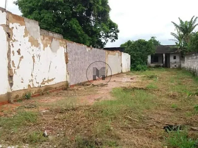 Terreno com 383m², à venda, no bairro São Dimas em Guaratinguetá