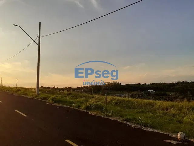 Terreno com 1620m², à venda, no bairro Loteamento Terras de Canaã em Cambé
