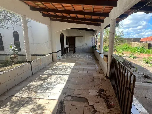 Terreno com 1642m², à venda, no bairro Ipiranga em Goiânia