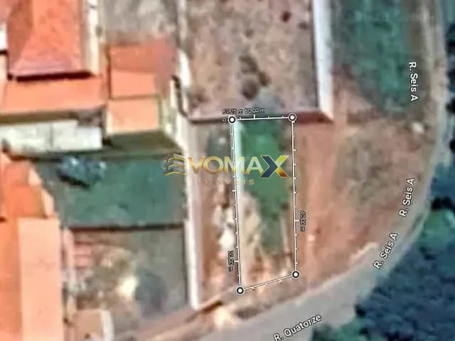 Terreno com 210m², à venda, no bairro Vila Nastri em Itapetininga