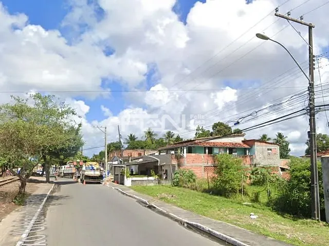 Terreno com 605m², à venda, no bairro Centro em Camaçari